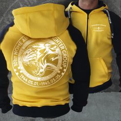 101. Puma férfi kapucnis, cipzáras pulóver