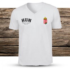 Magyar címeres férfi v-nyakú póló