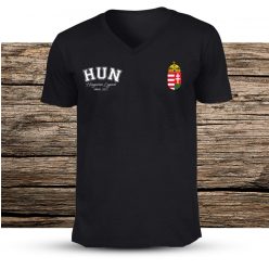 Magyar címeres férfi v-nyakú póló