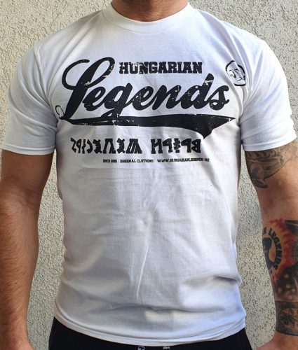 Rovás írásos férfi rövid ujjú póló