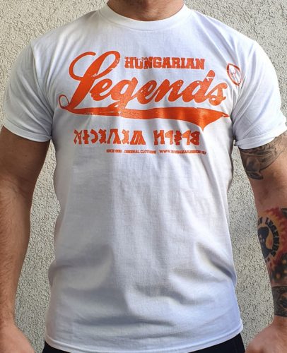 Rovás írásos férfi rövid ujjú póló