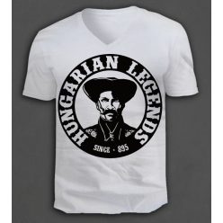 Magyar betyár mintás férfi v-nyakú póló