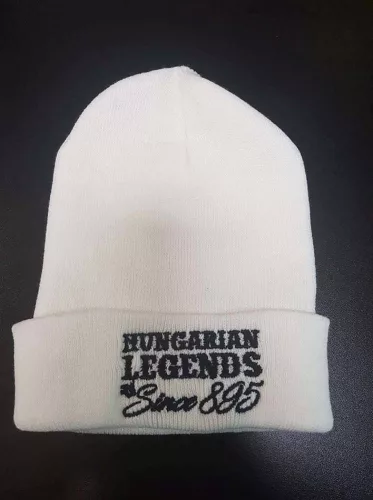 Hungarian Legends unisex kötött sapka