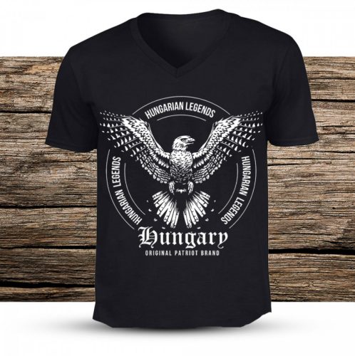 Sólyom 2022 férfi v-nyakú póló