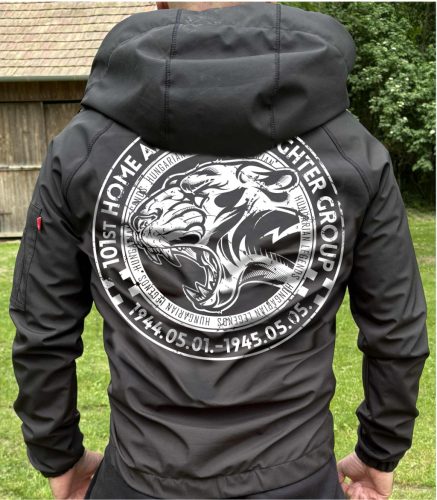 101. Puma unisex széldzseki