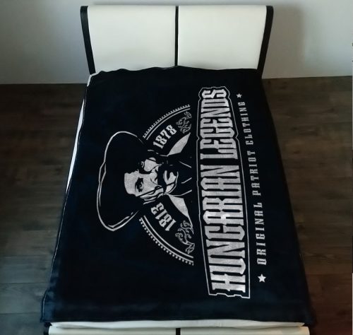 Betyár felirattal pléd - Hungarian Legends