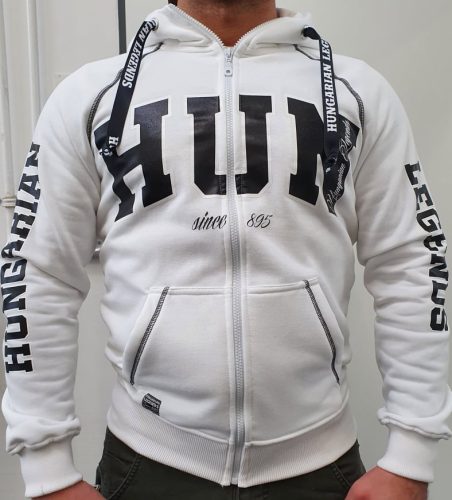 HUN feliratos férfi cipzáras, kapucnis pulóver fekete díszvarrással