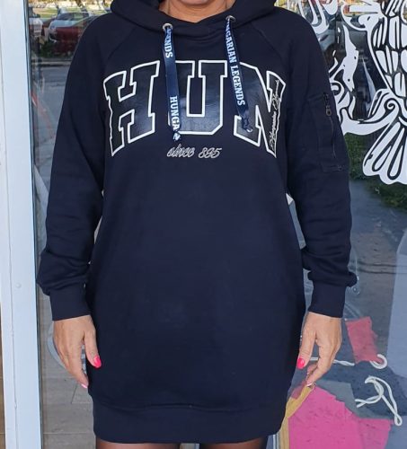 HUN feliratos női hosszított, kapucnis pulóver