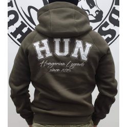 Magyar címeres férfi szabadidőruha szett - hímzett