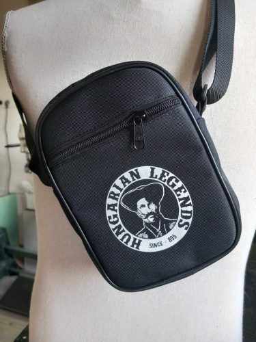 Rózsa Sándor mintás oldaltáska